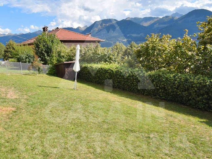 Casa bilocale in vendita in Via Giuseppe Betta, Centro, Cavalese