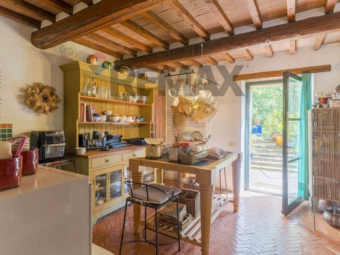 Casa con 6 locali in vendita in Via Della Torre, Centro, Paciano