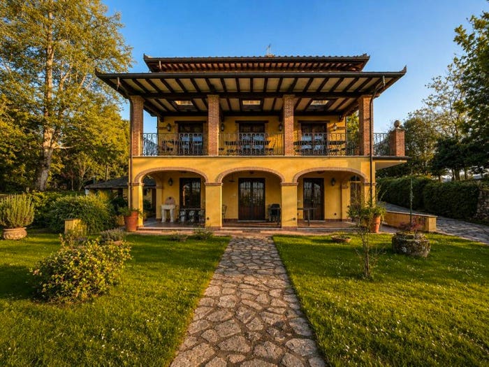 Casa con 6 locali in vendita in Via Misciano, Camaiore Paese, Camaiore