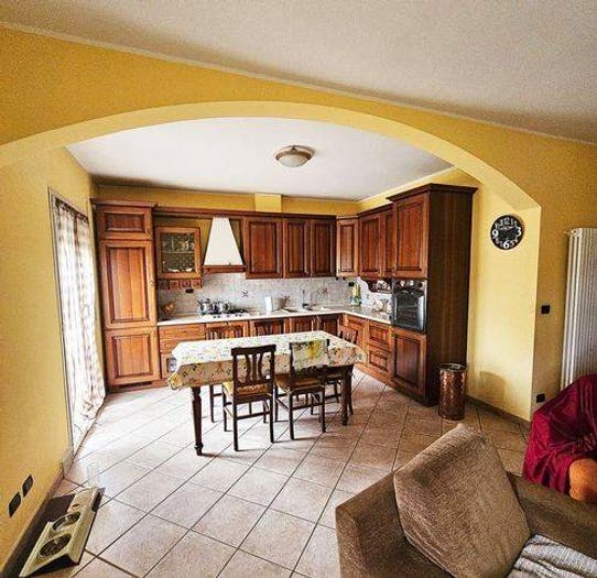 Appartamento con 5 locali in vendita in Strada Provinciale Sestinese, Sestino