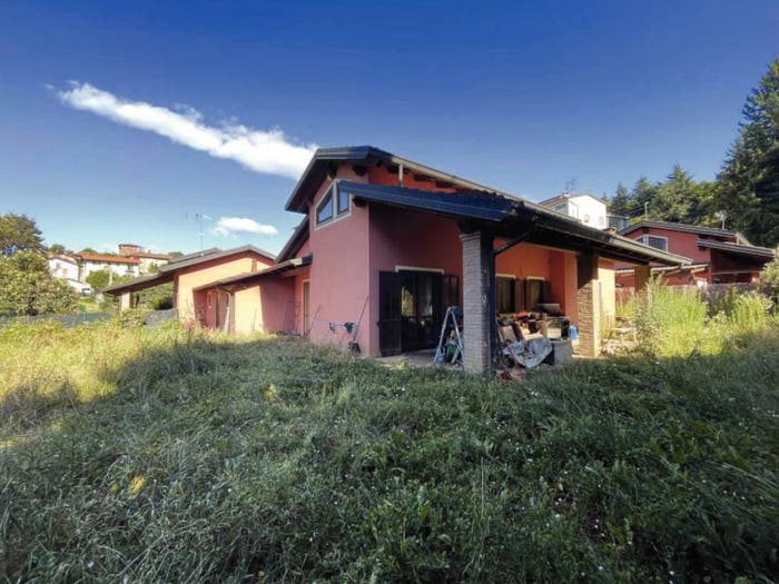 Casa con 5 locali in vendita in Via Petiva, Centro, Roppolo