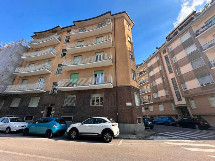 Appartamento trilocale in vendita in Via Giacomo Puccini, Centro, Carmagnola