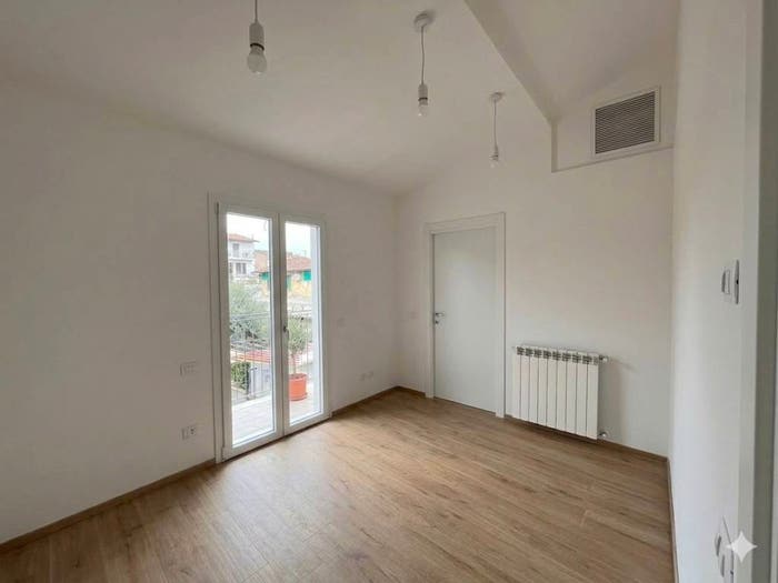 Casa quadrilocale in vendita in Via dell'Argin Secco, Brozzi, Firenze