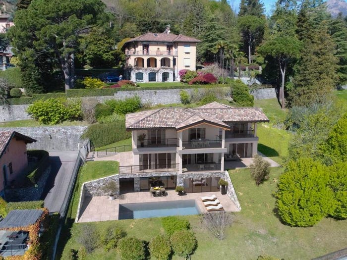 Casa con 6 locali in vendita in Via Luigi Cadorna, Centro, Menaggio