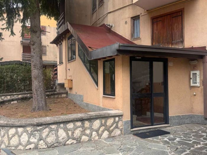Appartamento bilocale in vendita in Viale dei Tigli, Centro, Roccaraso