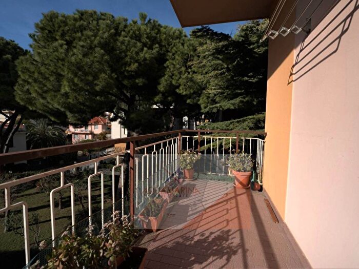 Appartamento bilocale in vendita in Via Milano, Centro, Bordighera
