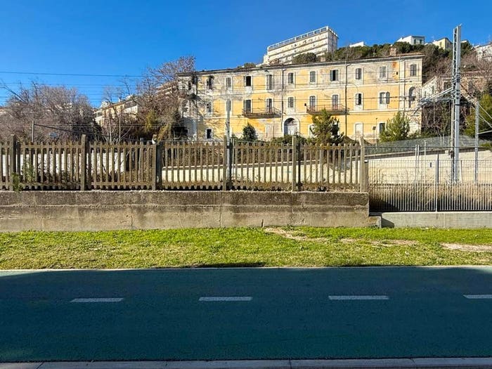 Casa con 6 locali in vendita in Via Marina, Centro, Ortona