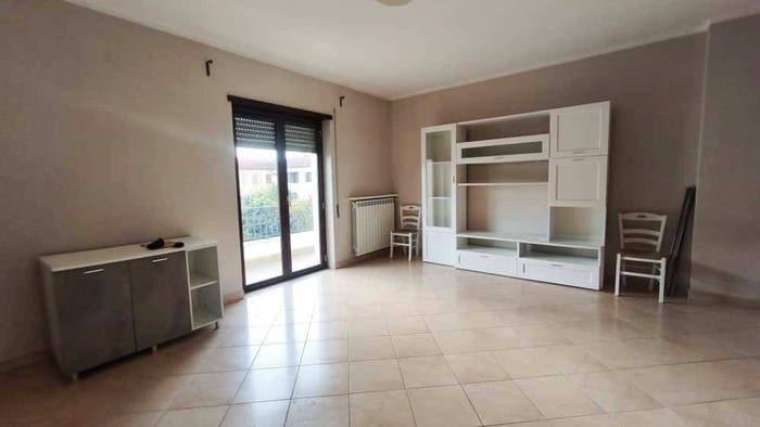Appartamento quadrilocale in affitto in Via Don Giovanni Minzoni, Centro, Avezzano