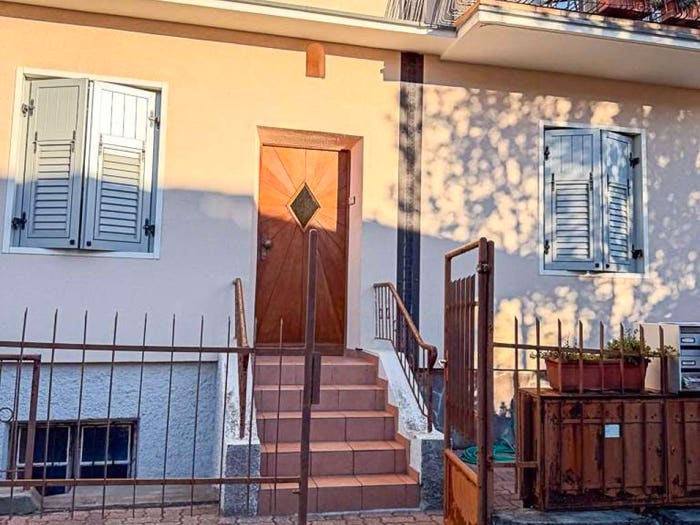 Appartamento trilocale in vendita in Via Guella, Centro, Laives