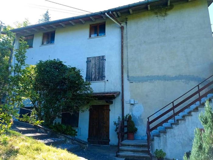 Casa con 6 locali in vendita in Via Tosco Romagnola, Bibbiena