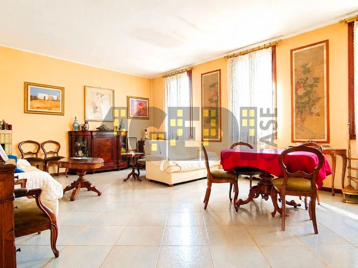 Appartamento con 5 locali in vendita in Piazza Francesco Petrarca, Savonarola Ponte Molino, Padova