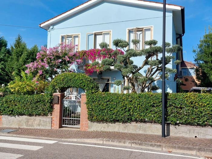 Casa con 5 locali in vendita in Ficarolo