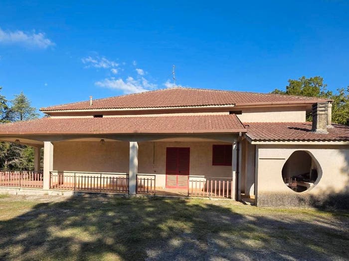 Casa con 6 locali in vendita in Via Colli, Rocca d'Evandro