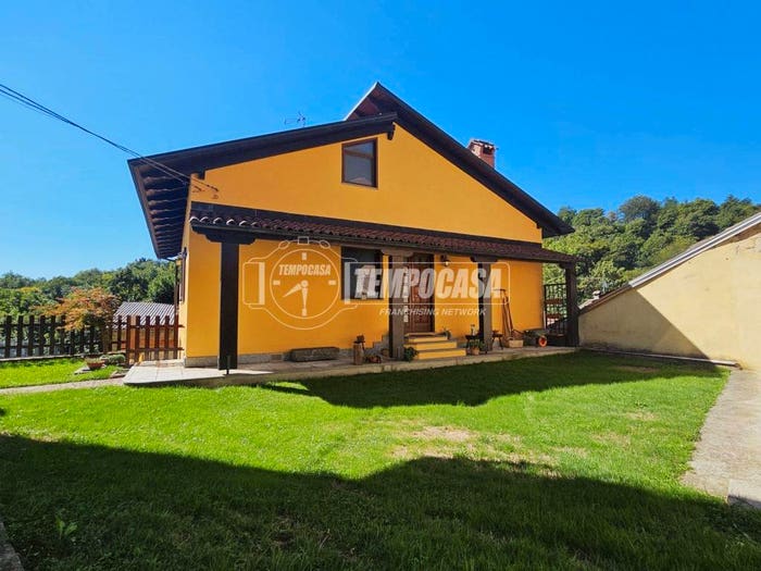 Casa quadrilocale in vendita in Frazione Vaudano, Giardino Botto, Valdilana