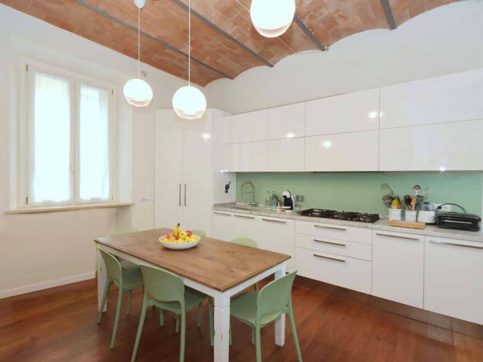 Casa con 6 locali in vendita in Centro, Poggibonsi