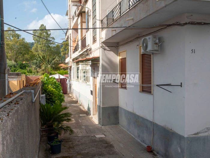 Appartamento trilocale in vendita in Strada Provinciale, Larderia, Messina