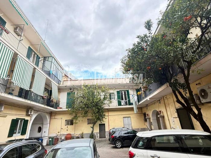 Appartamento trilocale in vendita in Corso Campano, Centro Storico, Giugliano in Campania