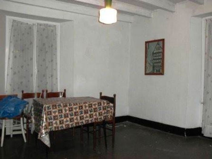 Casa con 6 locali in vendita in Via Vara Inferiore, Vara Inferiore, Urbe