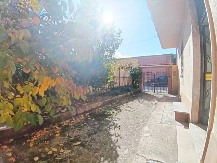 Appartamento trilocale in vendita in Via Napoli, Centro, Avezzano