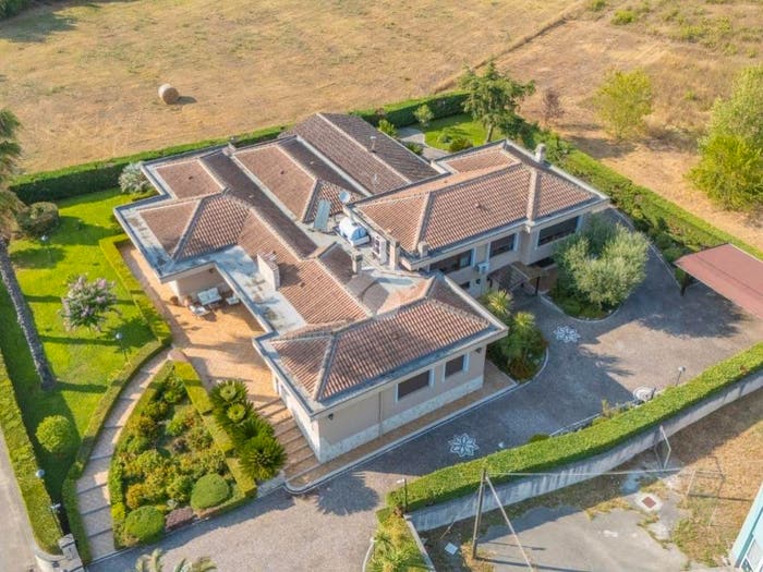 Casa con 6 locali in vendita in Via Tommaso Albinoni, Pratillo, Frosinone