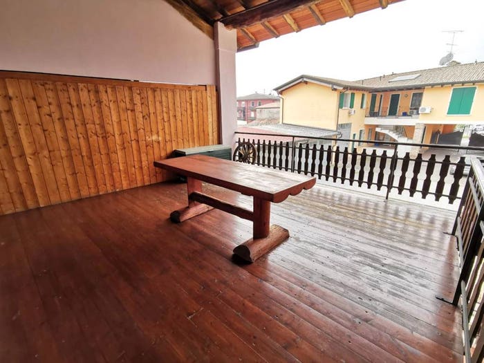 Appartamento trilocale in vendita in Via San Vincenzo, Centro, Calcinato