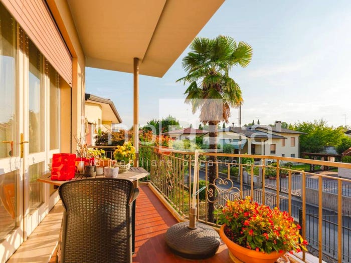 Casa con 6 locali in vendita in VIA GALLINA, Centro, Conegliano