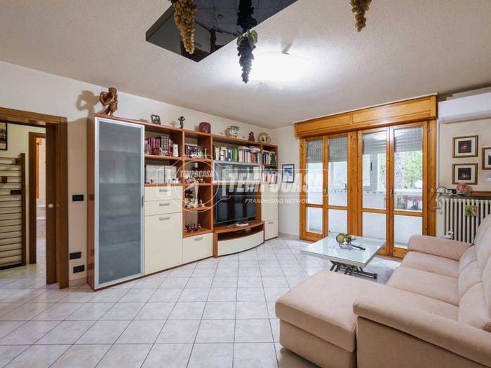 Appartamento quadrilocale in vendita in Via Leonardo Da Vinci, Centro, Castenaso