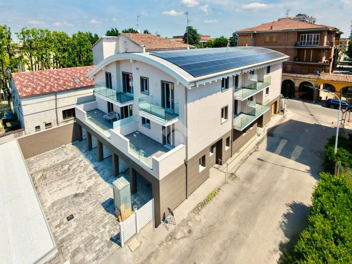 Appartamento quadrilocale in vendita in Via Nino Bixio, Centro, Novellara