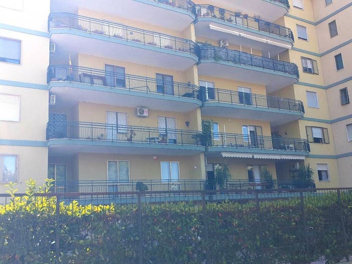 Appartamento con 6 locali in vendita in Viale Roma, Stadio, Lecce