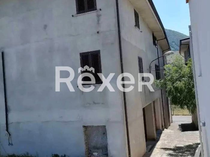 Appartamento quadrilocale in vendita in Via San Brancato, Grisolia