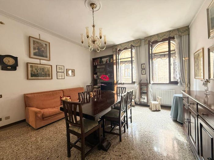 Appartamento con 5 locali in vendita in Sant'Elena, Venezia