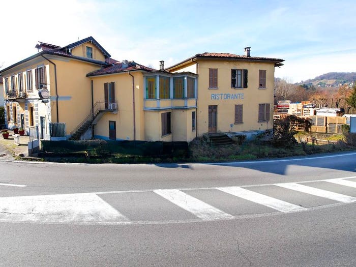 Casa con 6 locali in vendita in Via Nazionale, Centro, Calco