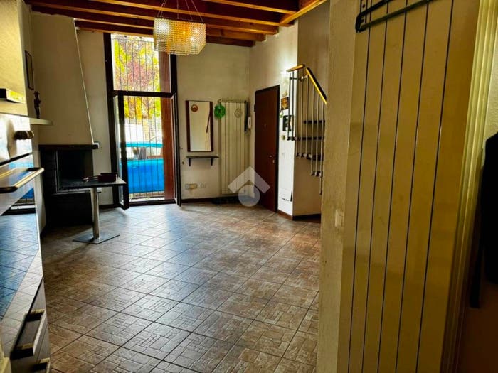 Appartamento trilocale in vendita in Via alessandro manzoni, Bresso