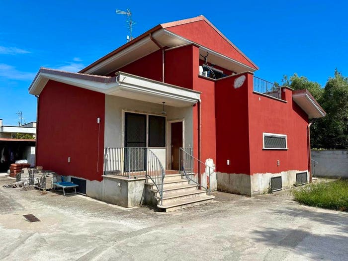 Casa con 6 locali in vendita in Via Aurora, Rinascimento, Anzio
