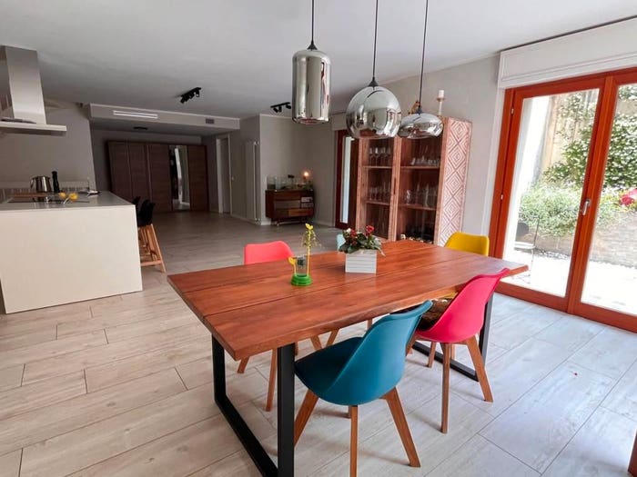 Appartamento con 6 locali in vendita in Carnate
