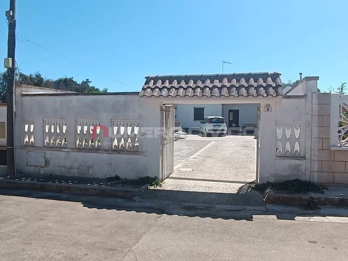Casa trilocale in vendita in Via dell'Acquario, Torre Chianca, Lecce
