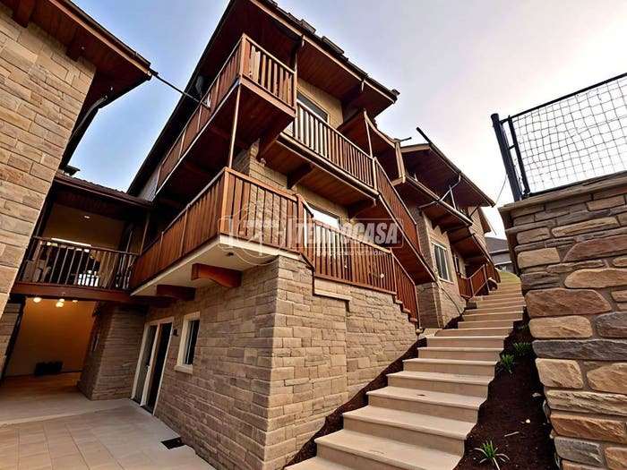 Casa con 6 locali in vendita in Rhins, Roisan