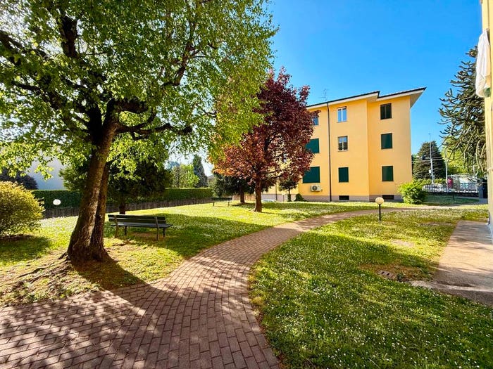 Appartamento trilocale in vendita in Via Ceresio, Centro, Lomazzo