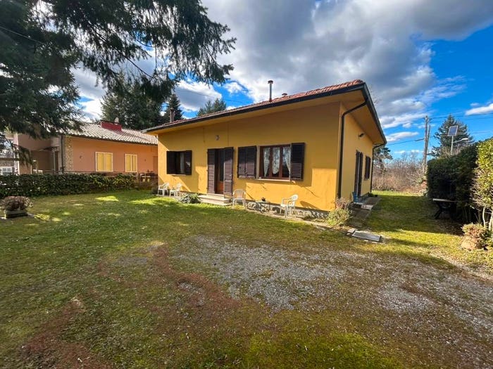 Casa con 6 locali in vendita in Panicagliora, Marliana