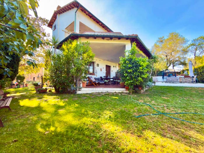 Casa con 6 locali in vendita in Massa Marittima