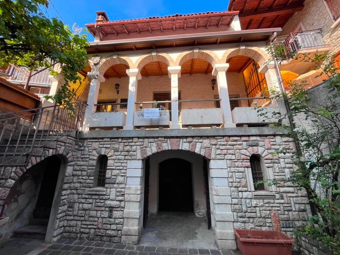 Casa con 6 locali in vendita in Gardola, Tignale
