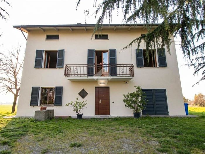 Casa con 5 locali in vendita in VIA STANISLAO SOLARI, Tortiano, Montechiarugolo
