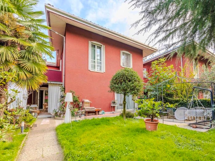 Casa quadrilocale in vendita in Via Giovanni Amendola n, Mazzo Pantanedo, Rho