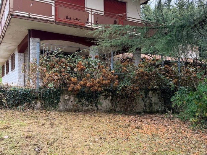 Casa con 6 locali in vendita in Via Campanella, Altissimo