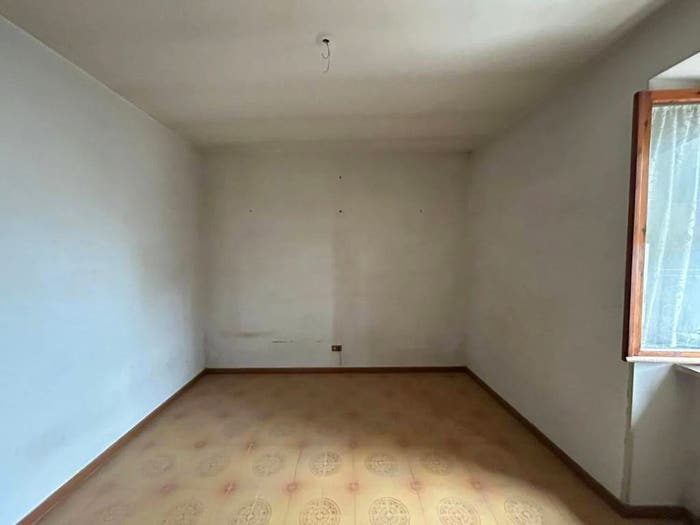 Casa con 6 locali in vendita in Via Bartocciami, Magione