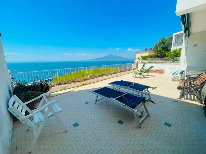 Casa con 5 locali in vendita in Via Vecchia Marina, Centro, Vico Equense