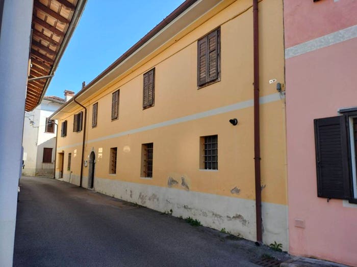 Appartamento trilocale in vendita in Vicolo Fornace, Centro, Cormons