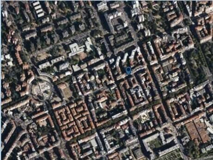 Appartamento trilocale in vendita in Via Vespri Siciliani, Giambellino, Milano