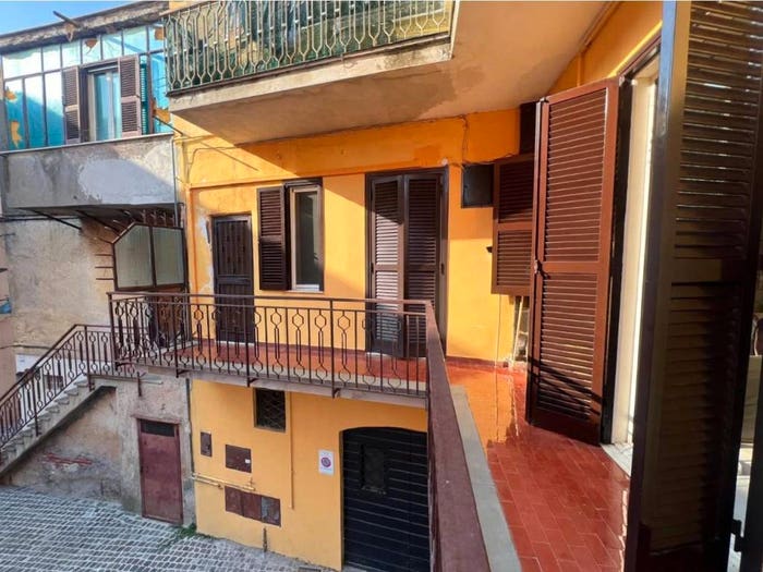 Appartamento trilocale in vendita in Via Capocroce, Centro, Lanuvio