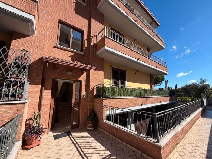 Appartamento quadrilocale in vendita in Via Rostagno De Maassam, Centro, San Giorgio del Sannio